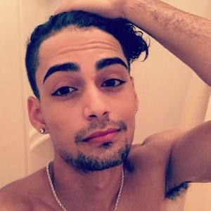 Meet your Posher, Ethan